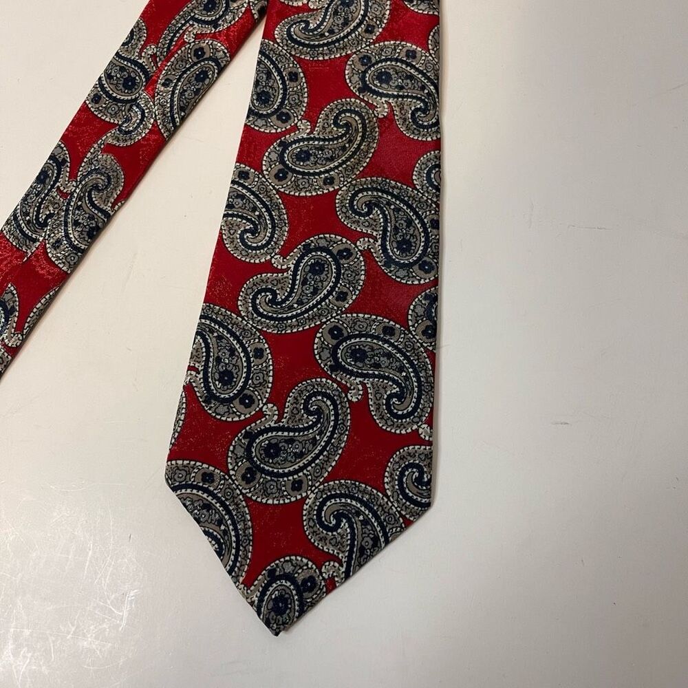 Vintage Oscar De La Renta Paisley Men’s Neck Tie